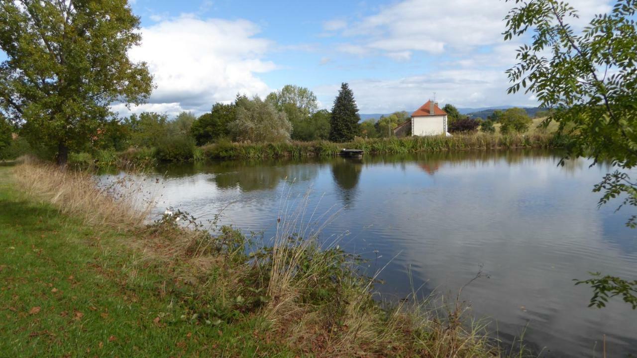 Relais Des Chaux Bed and Breakfast Saint-Jean-des-Ollières Eksteriør billede